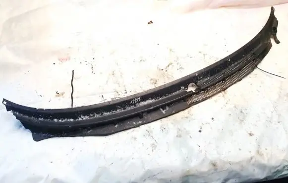 Mazda 626 Wiper trim ga7b5079