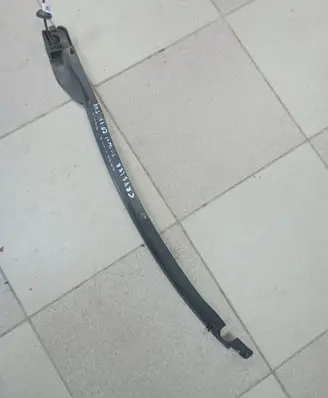 Chrysler Town u0026 Country V Trunk rubber seal (body) 3015076