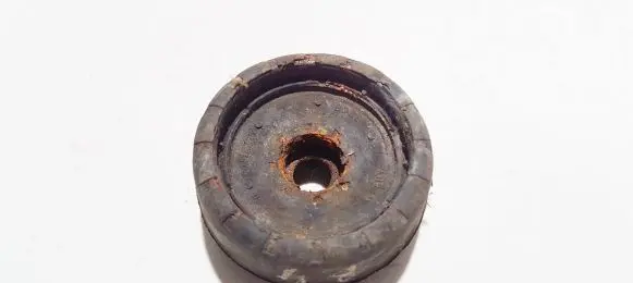 Audi 80 90 S2 B4 Coil spring mount 811412355d