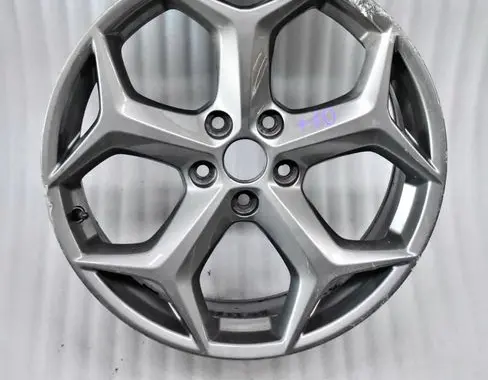Ford Focus R18 alloy rim 