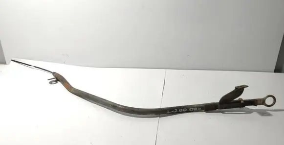 Mitsubishi L200 Oil level dip stick 