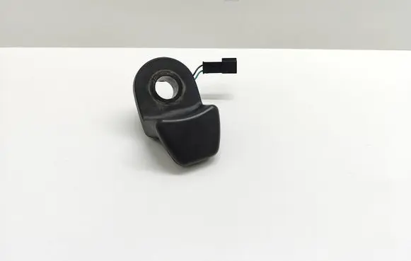 BMW 5 E60 E61 Tailgate glass/window release handle 9200673 59845510