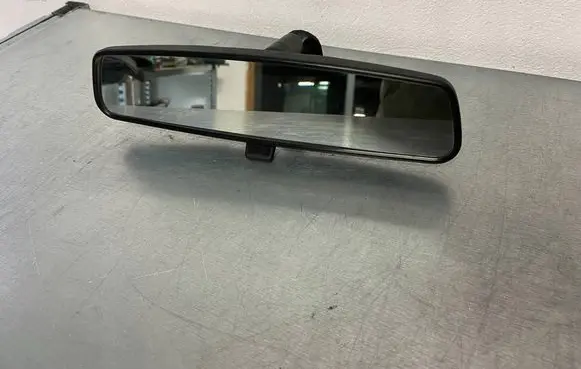 Subaru Forester SG Rear view mirror (interior) 011083