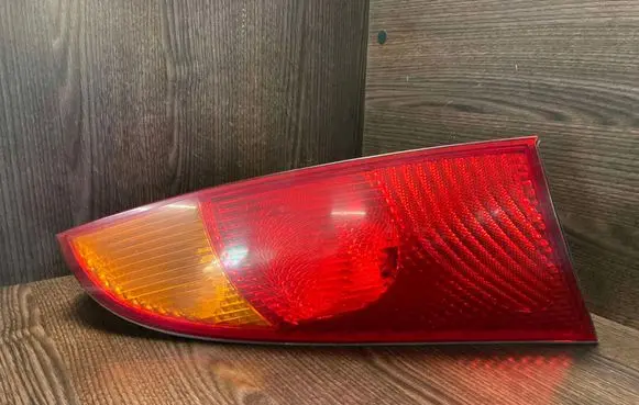 Ford Focus Rear/tail lights 1M5113404A