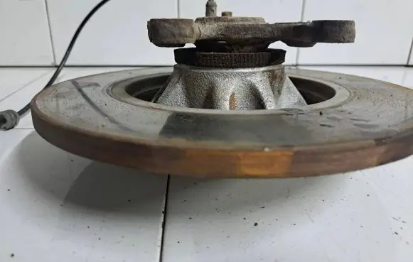 Citroen Berlingo Rear wheel hub