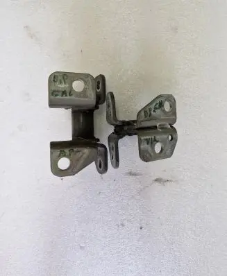 Dodge Durango Rear door hinge set 
