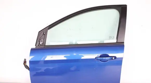 Ford Focus Front door 4M5T14A389