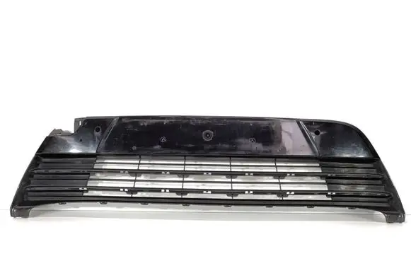 Toyota Verso Front bumper lower grill 531120F070