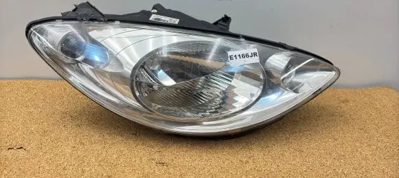 Peugeot 1007 Headlight/headlamp 89900054