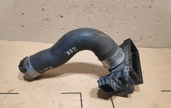 Mercedes-Benz Vito Viano W638 Intercooler hose/pipe A4475280682
