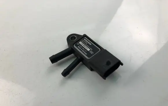 Volvo S60 Exhaust gas pressure sensor 31370160