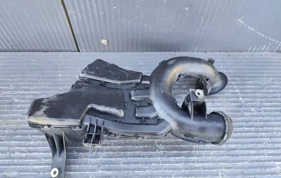 Nissan Juke I F15 Intake resonator 1KT2A