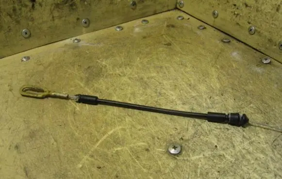 Mitsubishi Pajero Sport I Front door cable line 