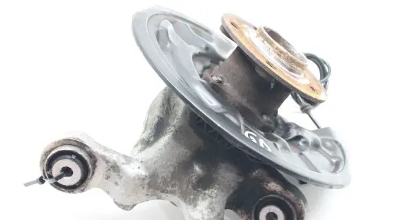 Mercedes-Benz B W246 W242 Rear wheel hub 2460406
