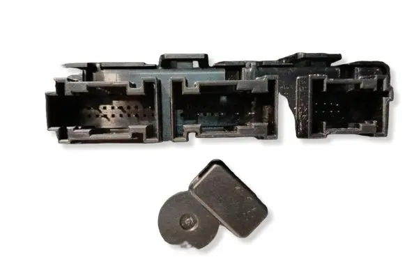 Mercedes-Benz Vito Viano W447 Start/Stop control module A4479000825 A4479017709 A4479024518