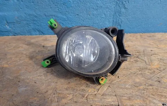 Audi A4 S4 B7 8E 8H Front fog light 8E0941699C