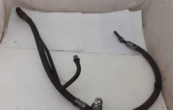 Power steering hose/pipe/line
