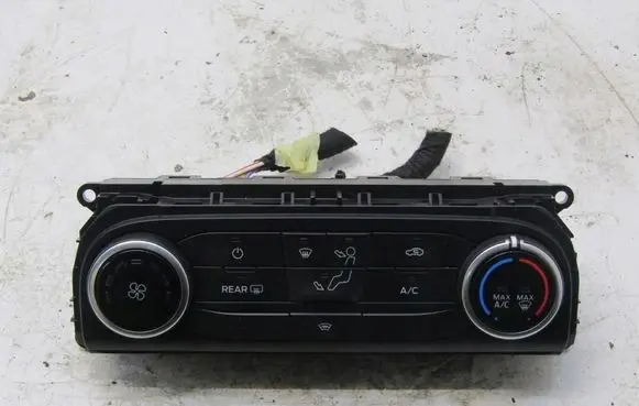 Ford Fiesta Climate control unit J1BT-19980-BB