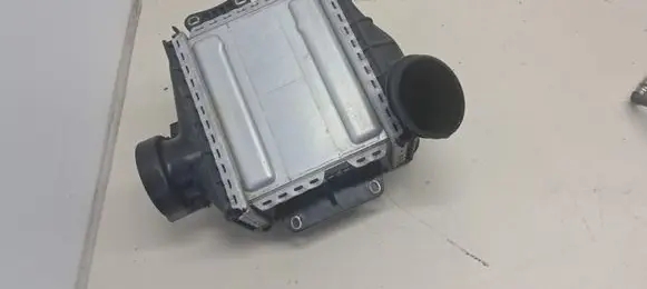 Mercedes-Benz C W205 Intercooler radiator CX673007 A6510900314