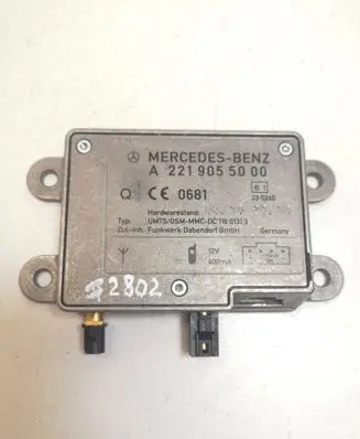 Mercedes-Benz S W221 Aerial antenna amplifier A2219055000