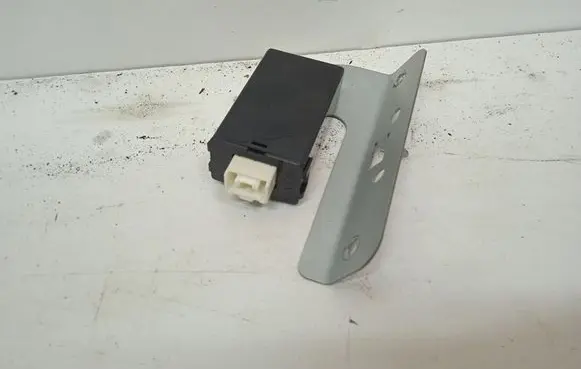 Mazda CX-9 Keyless (KESSY) go control unit/module TD11675R0A