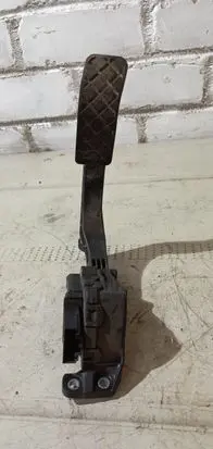 Audi A6 S6 C6 4F Accelerator throttle pedal 4F1723523B