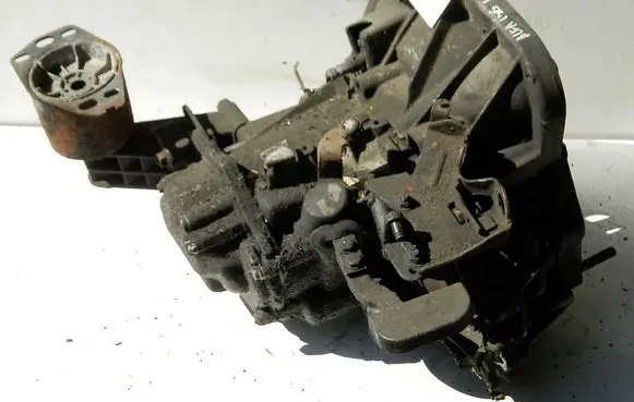 Alfa Romeo 156 Manual 4 speed gearbox 