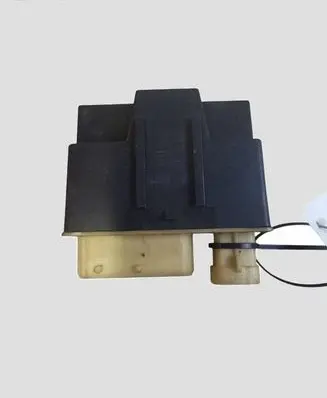 Peugeot 5008 Glow plug pre-heat relay 9662570880