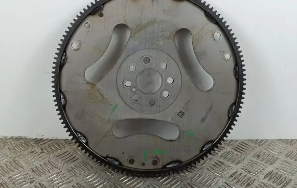 Jeep Grand Cherokee WL Flywheel 68376489AA 0221