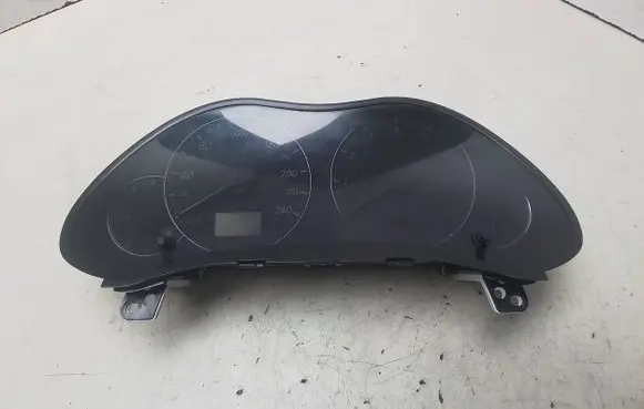 Toyota Avensis T250 Speedometer (instrument cluster) 8380005531 MB2574206720