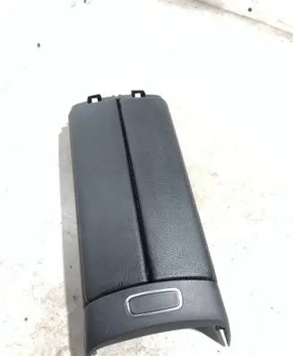 Mercedes-Benz A W177 Armrest 138537902