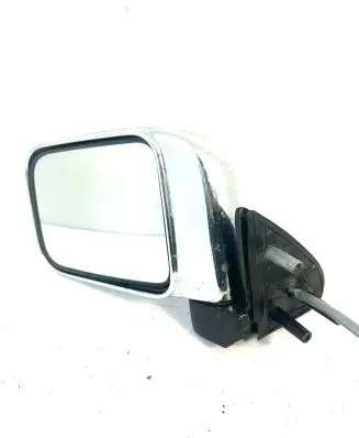 Nissan Navara D40 Front door electric wing mirror 012089 5679