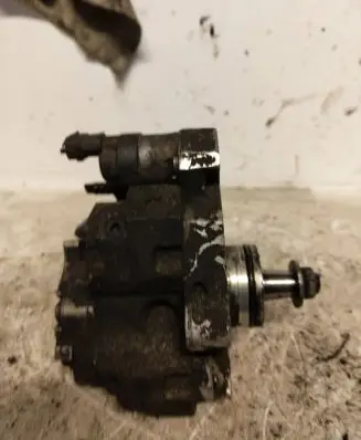 Opel Movano A Fuel injection high pressure pump