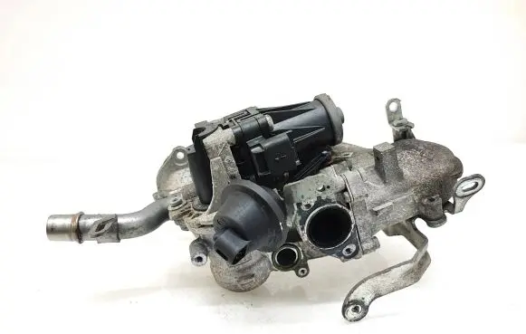 Volvo V40 EGR valve cooler 9802194080 70215623 5056390300