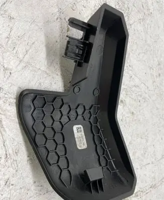 Jeep Grand Wagoneer Seat trim 6TJ20TX7AB 93785N SF15032