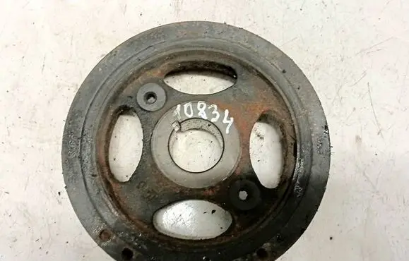 Toyota Avensis T250 Crankshaft pulley 
