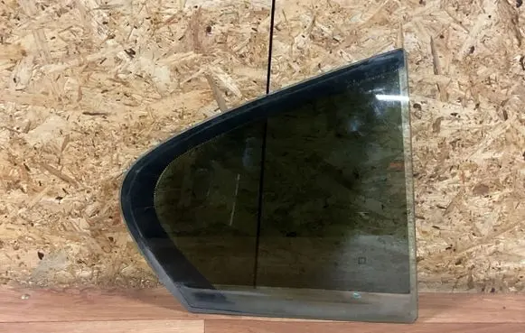 Opel Insignia A Rear door window glass DOT747M540AS2 43R000055 E000090