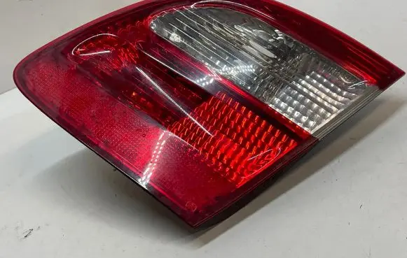 Mercedes-Benz E W211 Tailgate rear/tail lights A2118201464 379504 379142