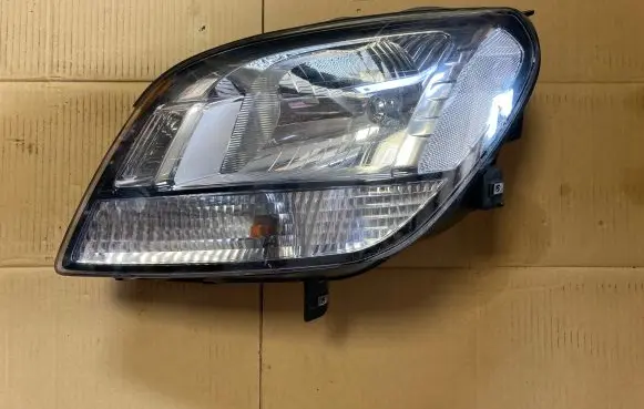 Chevrolet Orlando Headlight/headlamp