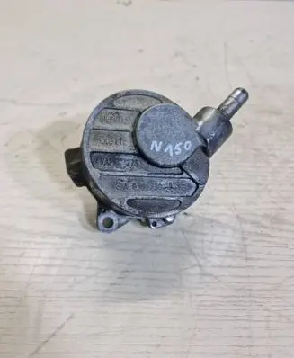 Mercedes-Benz E W211 Vacuum pump A628230065