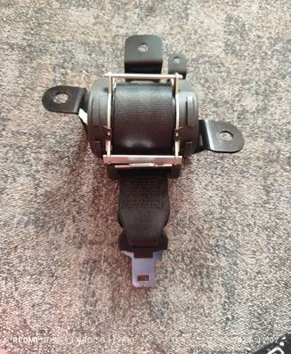 Nissan Qashqai Middle seatbelt (rear) 88854JD000 047134047134