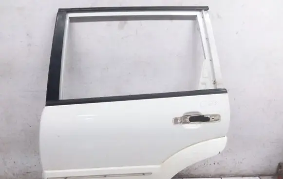 SsangYong Rexton Rear door