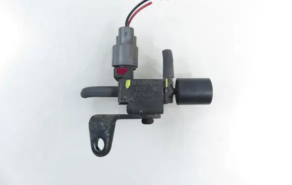 Honda Accord Valve vacuum 1846003040