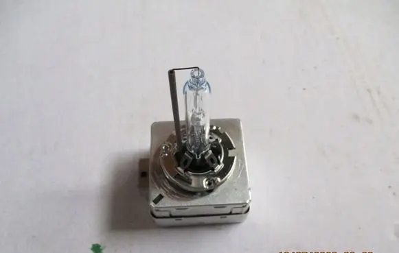 BMW 2 Active Tourer U06 Headlight/headlamp bulb 9285148294S 8727900376890