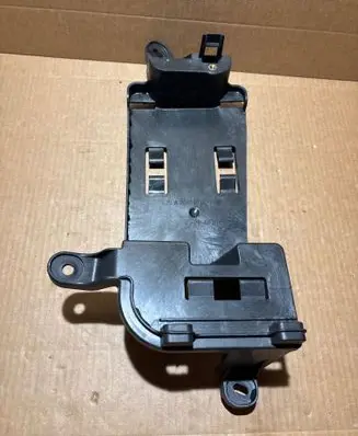 Mercedes-Benz GLE W167 Engine start stop button switch A1675450600
