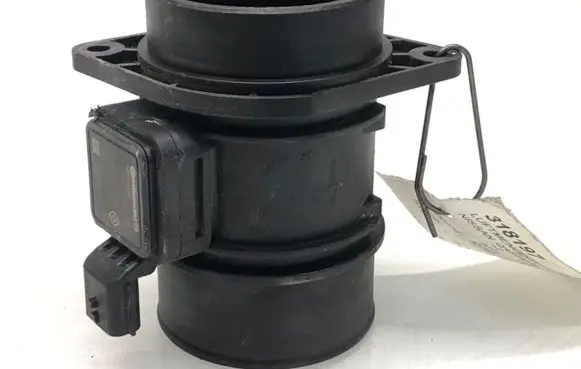 Nissan Qashqai Mass air flow meter 5WK97020