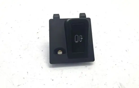 BMW iX3 USB socket connector 8711940