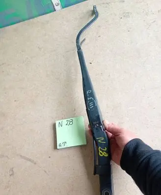 Renault Espace III Front wiper blade arm 598989