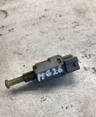 Mazda 626 Brake pedal sensor switch