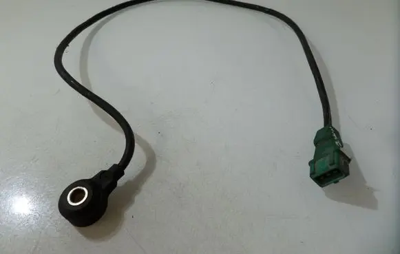 Detonation knock sensor